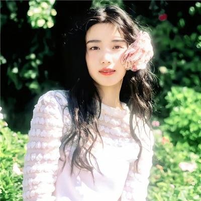 拉莉萨